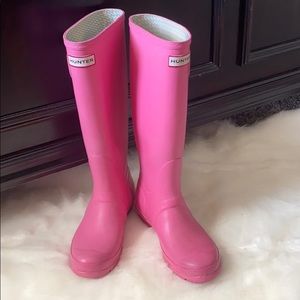 Pink women’s Hunter boots size 7